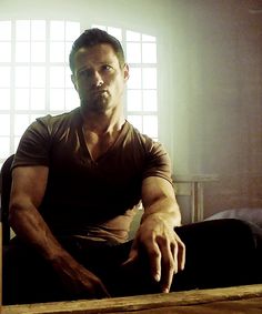 Ian Bohen