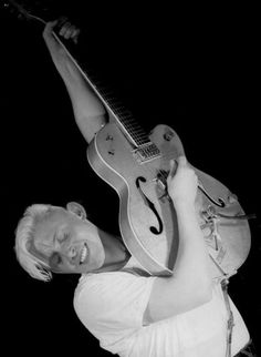 Kirk Brandon