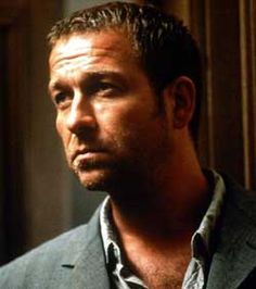 Sean Pertwee