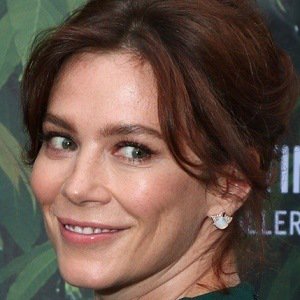 Anna Friel