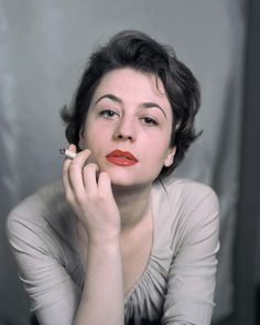 Annie Girardot