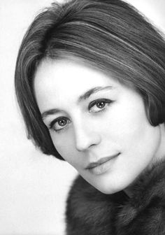 Annie Girardot