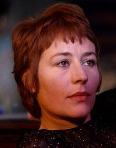 Annie Girardot