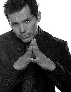 John Leguizamo