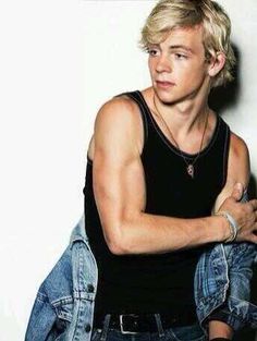 Ross Lynch