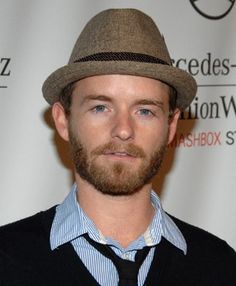 Christopher Masterson