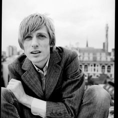 Crispian Mills