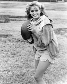 Elisabeth Shue