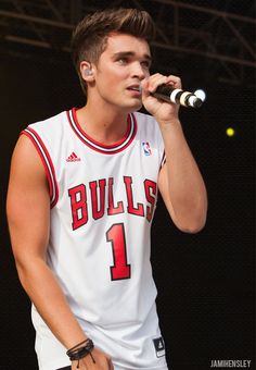 Josh Cuthbert