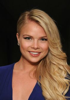 Kelli Goss