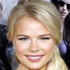 Kelli Goss