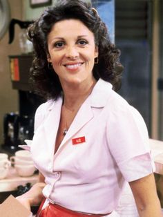 Linda Lavin