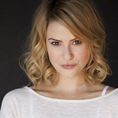 Linsey Godfrey