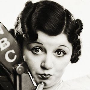 Mae Questel