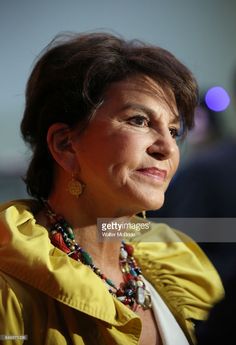 Mercedes Ruehl