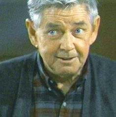 Ralph Waite