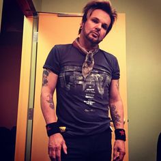 Rikki Rockett