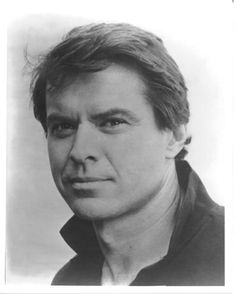 Robert Urich