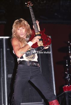 Rudy Sarzo