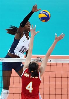 Destinee Hooker