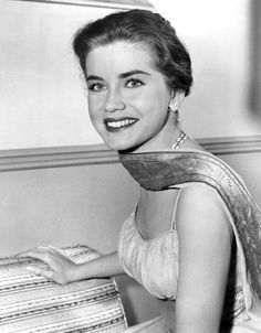 Dolores Hart