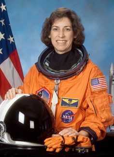 Ellen Ochoa