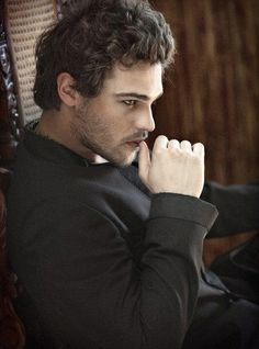 Grey Damon