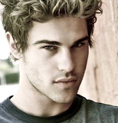 Grey Damon