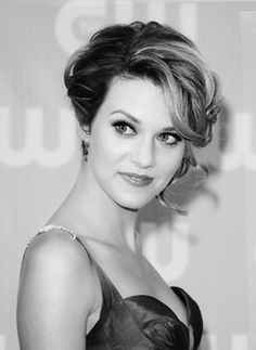 Hilarie Burton