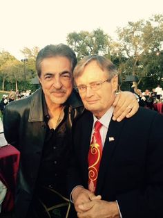 Joe Mantegna