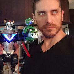 Josh Keaton