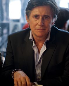 Gabriel Byrne