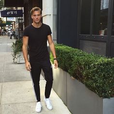 Matthew Noszka