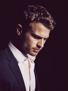 Theo James