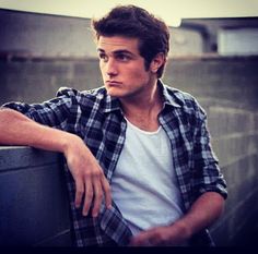 Beau Mirchoff