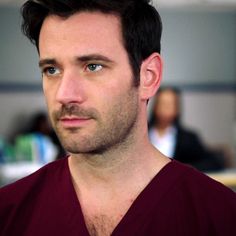 Colin Donnell