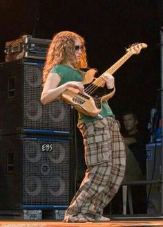 Tal Wilkenfeld