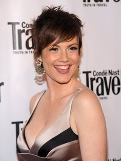 Zoe McLellan