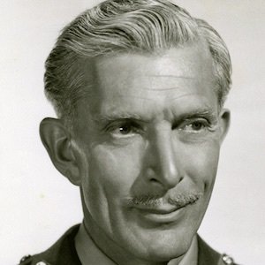 Alan Napier