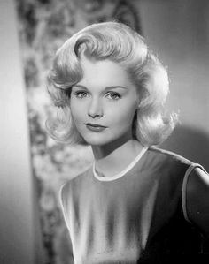 Carol Lynley