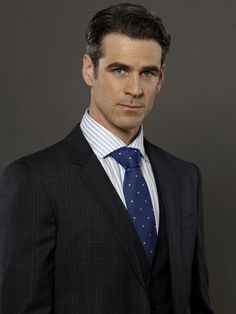 Eddie Cahill