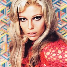 Nancy Sandra Sinatra