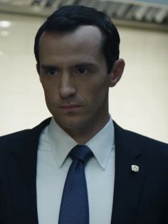 Nathan Darrow