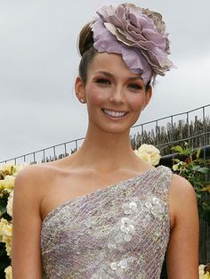 Ricki-Lee Coulter