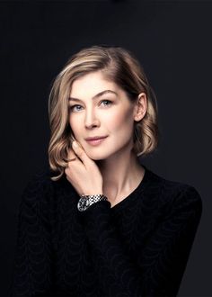 Rosamund Pike