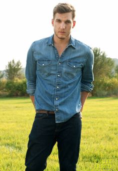 Scott Michael Foster