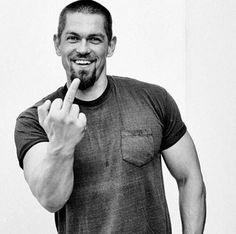 Steve Howey