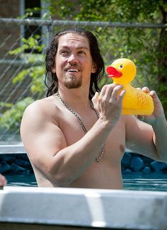 Steve Howey