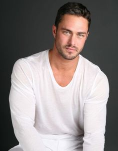 Taylor Kinney