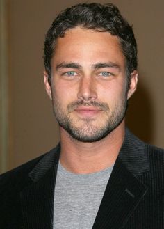 Taylor Kinney